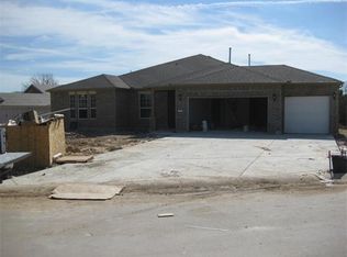 316 Davis Mountain Cir, Georgetown, TX 78633