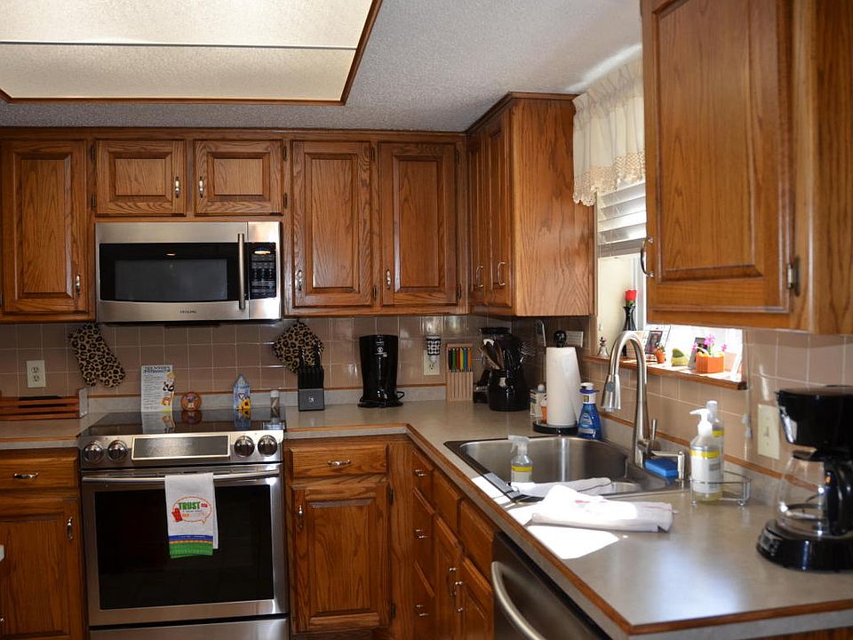 1st image of 1328 Montclair Dr