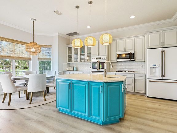 2nd image of 104 Fiddler Crab Ln