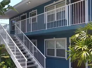 2054 Arlington St APT 101, Sarasota, FL 34239