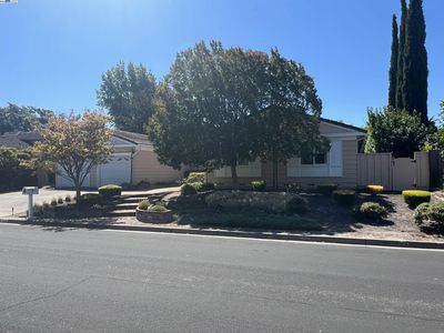 112 Waterman Cir, Danville, CA, 94526
