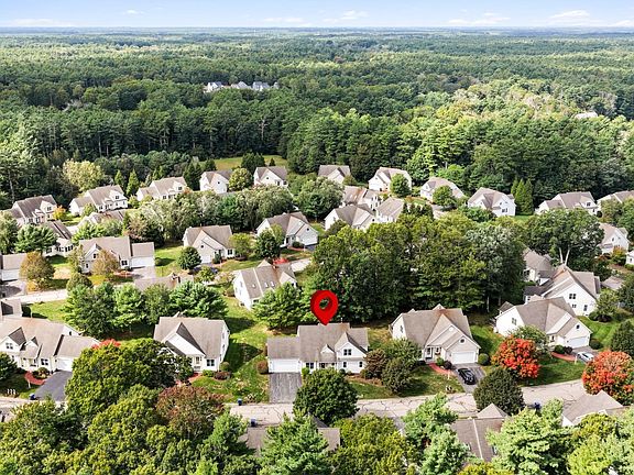 5th image of 46 Holly Cir #46