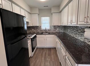 412 Ocean Ave #2A, Jersey City, NJ 07305