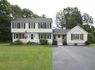 95 Woodbrook Ln, Hanson, MA 02341