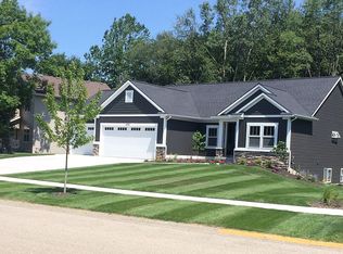 4055 Unity Dr, Hudsonville, MI 49426