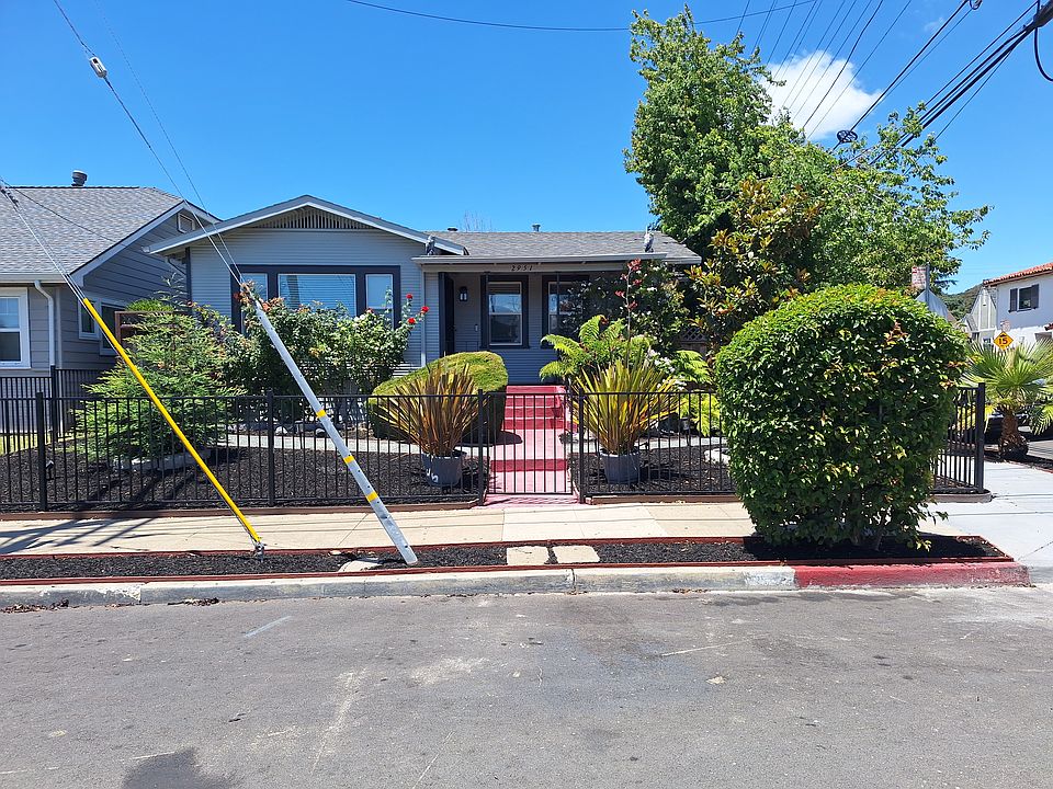 1st image of 2951 61st Ave