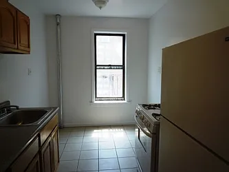 Rented by Friedman Roth Realty