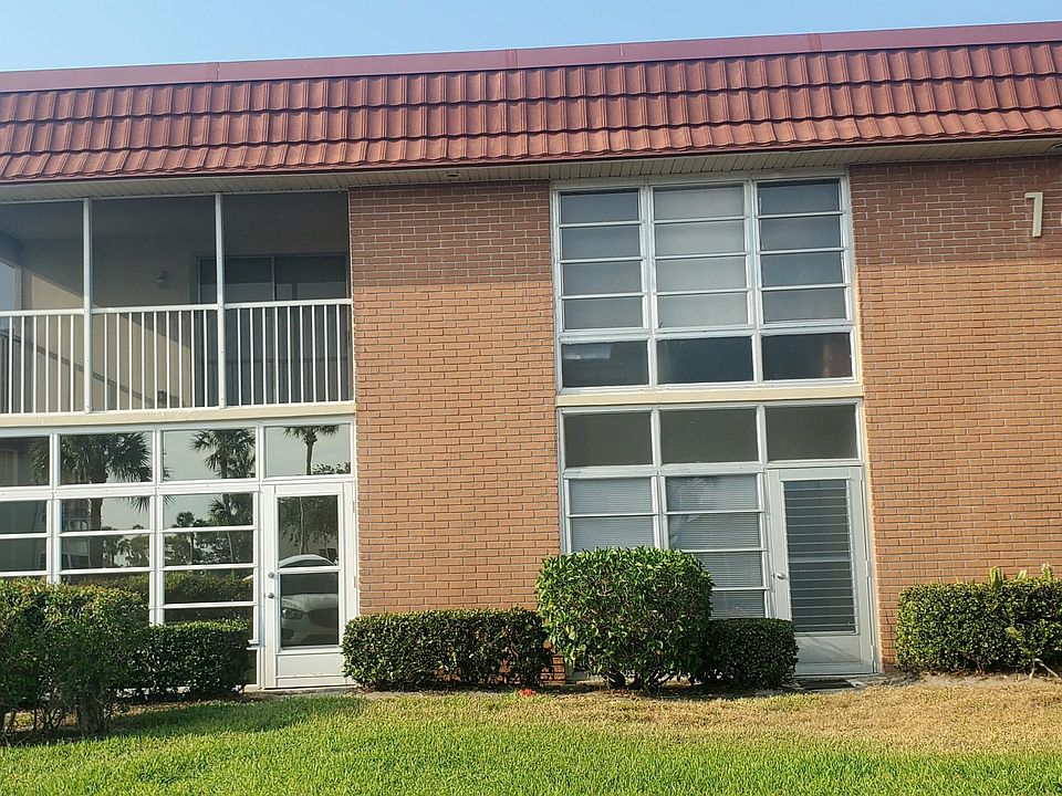 1st image of 74 Royal Oak Court #105