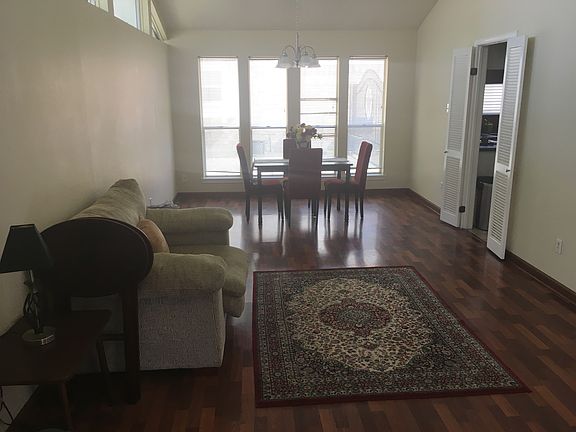 4th image of 1034 Crossfield Dr