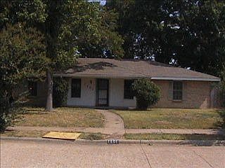 1st image of 1401 Bowie St