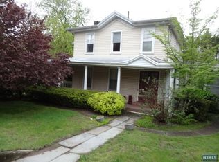 65 County Rd, Demarest, NJ 07627