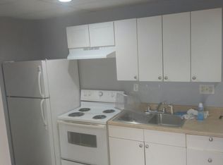 113 Oak St APT 2, White Sulphur Springs, WV 24986