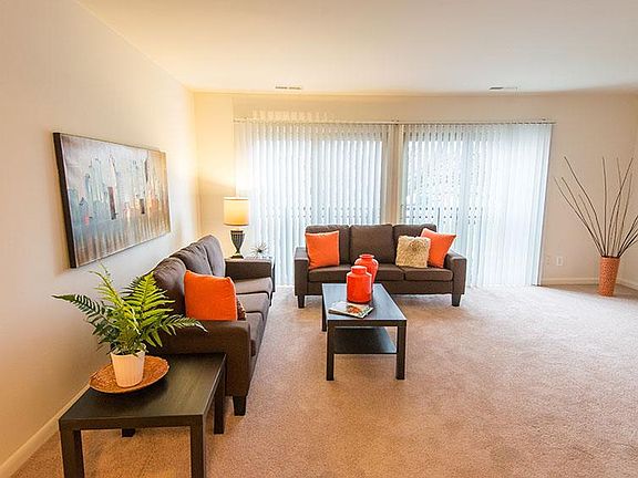 5th image of 2224 Glencoe Hills Dr APT 11