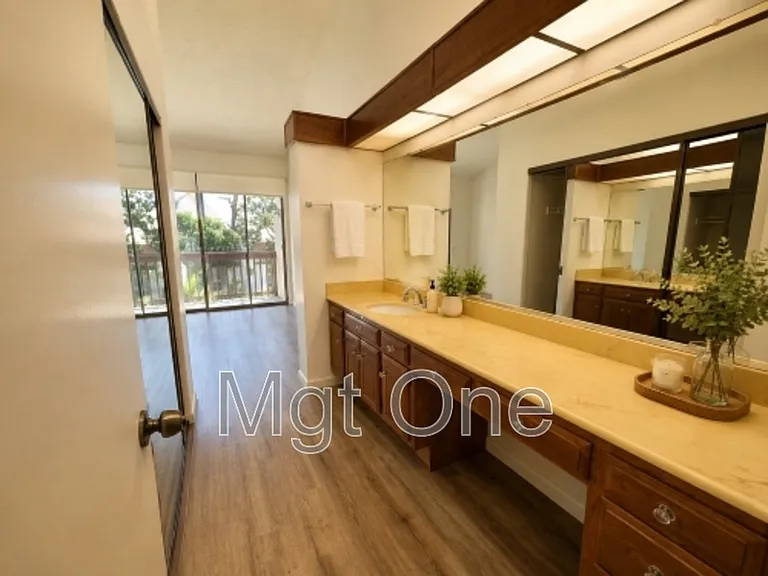 235 Oahu Way — Photo 15