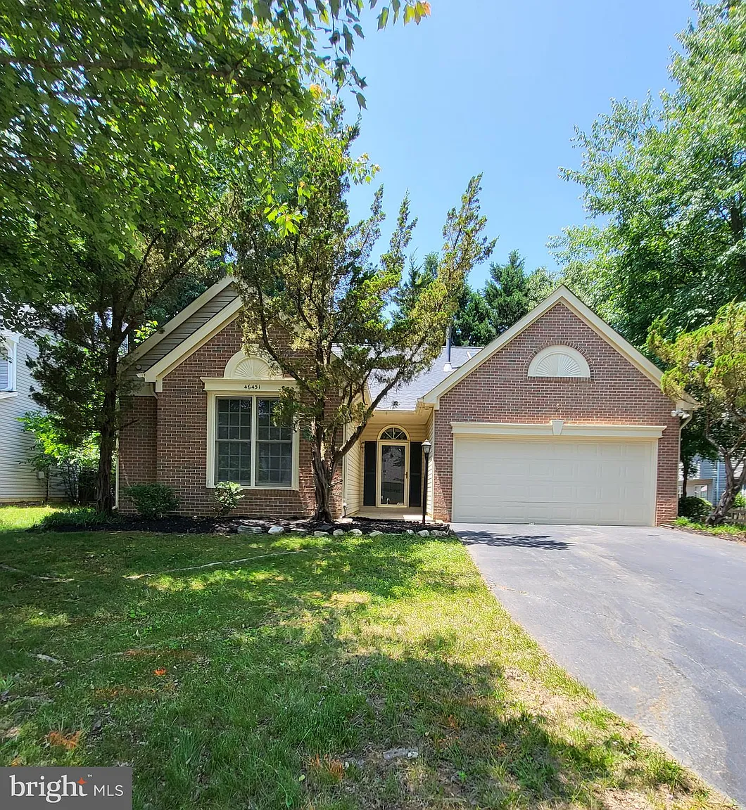 46451 Hampshire Station Dr photo 1