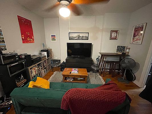2nd image of 217 Spencer St APT 2