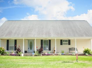 707 W Pine St, Erath, LA 70533