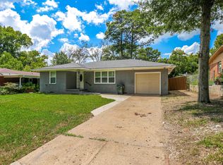 2034 Baker Dr, Tyler, TX 75702