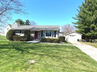 913 W Farnham St, Princeton, IL 61356