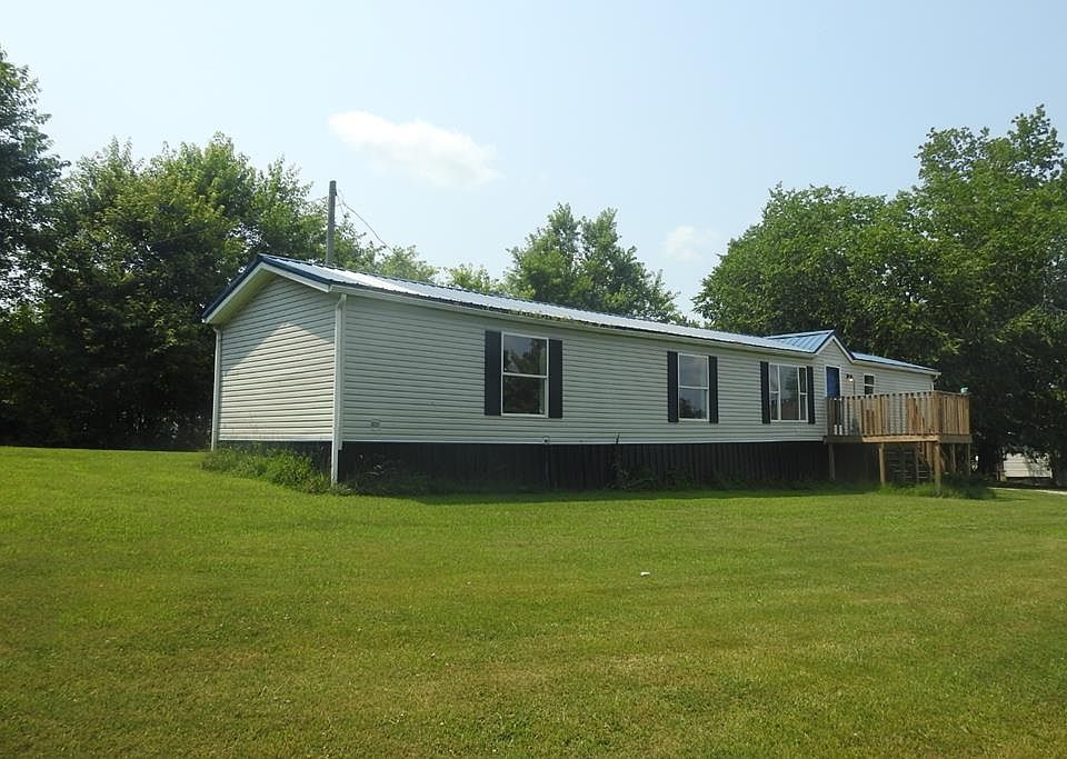1st image of 318 City Hall Dr