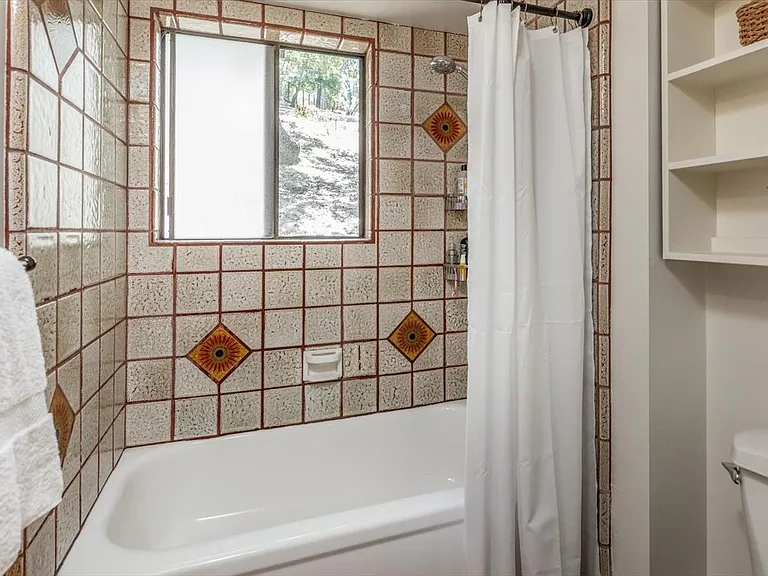 Portola Green Cir — Photo 17
