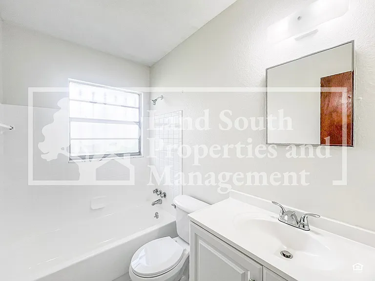 620 N Lake Ave #2 — Photo 11