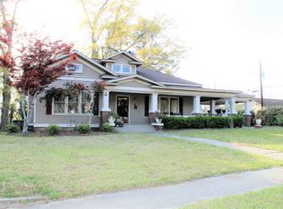 304 S Columbus Ave, Louisville, MS 39339