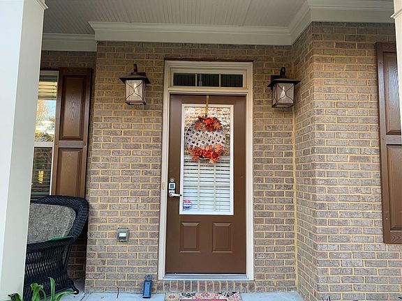 5th image of 1403 Sparkling Cove Dr