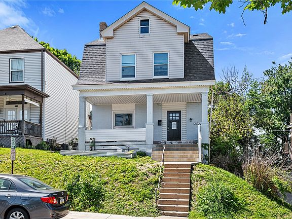 2nd image of 2632 Broadway Ave