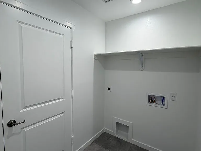 10643 E 46th Ln — Photo 24