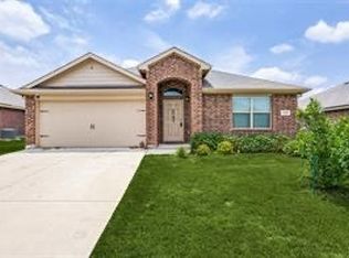 410 Calder Ln, Ponder, TX 76259