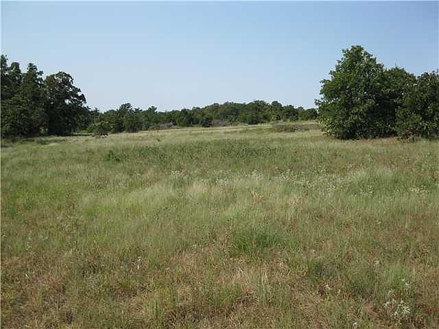 2nd image of Redskin Rd