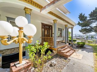 202 Alder Ave, Coos Bay, OR 97420