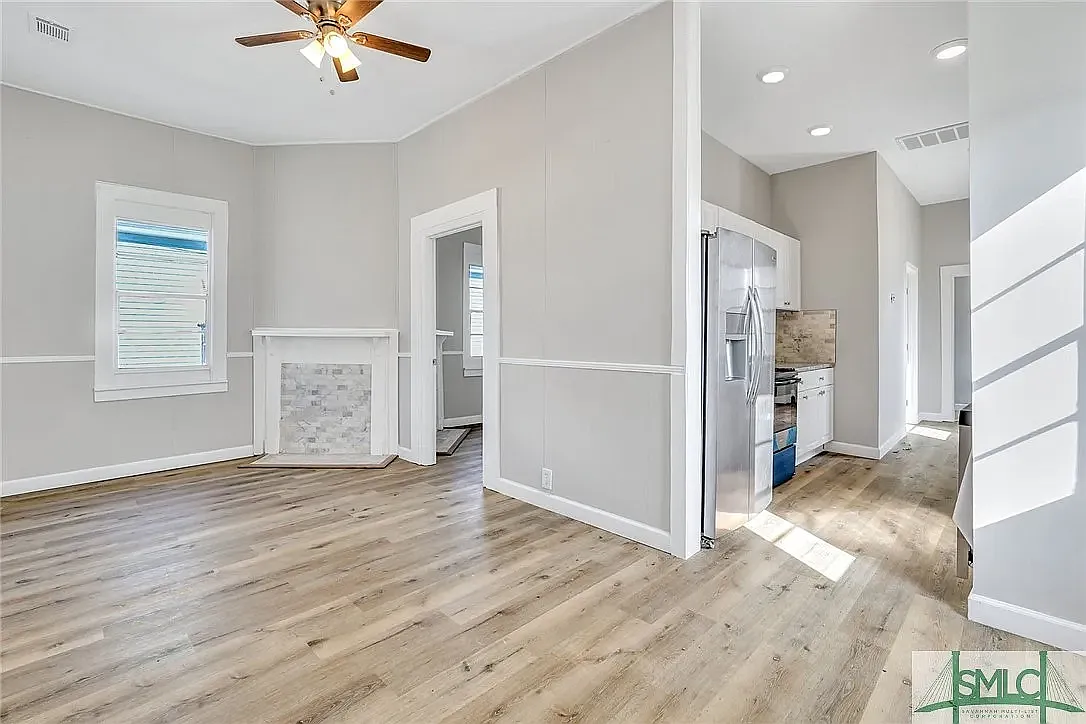 3 bed, 1100 sqft, $1,700 — Photo 4