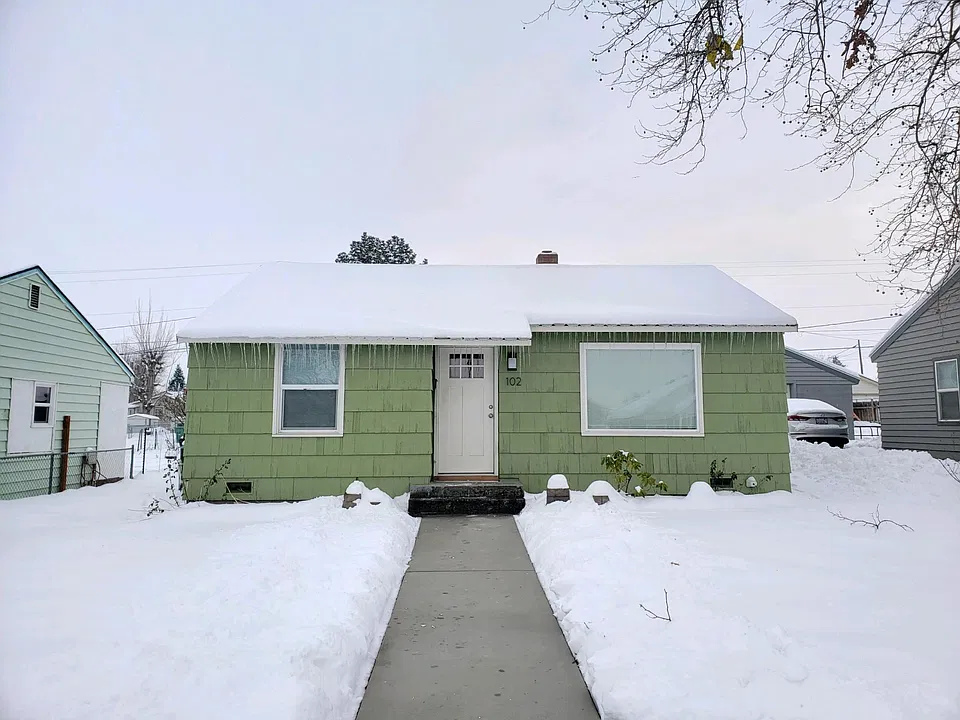 102 E 5th Ave