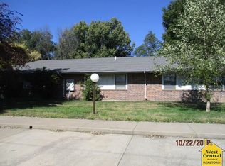 308 W Clay St, Smithton, MO 65350