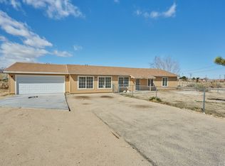 15594 Topango Rd, Victorville, CA 92394