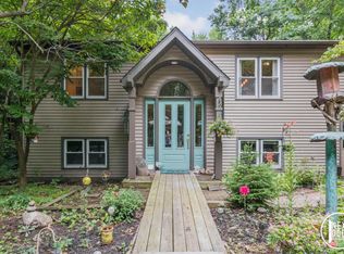 129 E Beech St, Fruitport, MI 49415