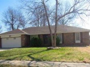 3260 S Kimbrough Ave, Springfield, MO 65807