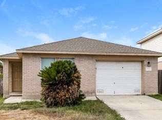 8142 Heights Valley, Converse, TX 78109