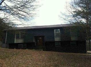 415 Peyton Dr, Hixson, TN 37343