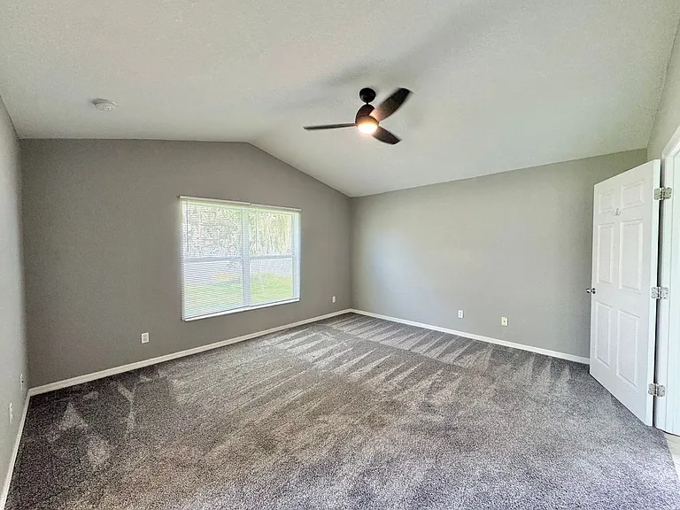 2726 Rochelle Dr — Photo 13