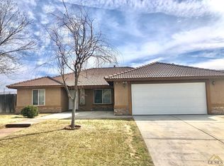 545 Voorhies Ln, Bakersfield, CA 93306