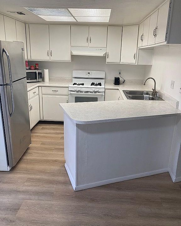 1st image of 516 Kristin Ln