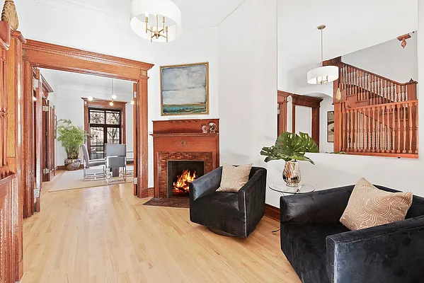 Sold by Compass | media 6