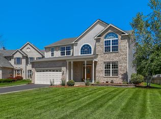 1648 Aster Dr, Romeoville, IL 60446