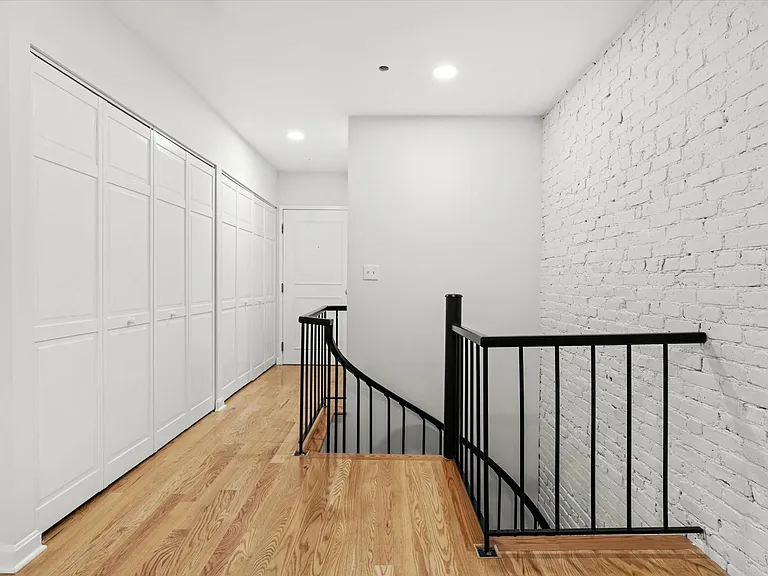 103 Gainsborough St #102 — Photo 22