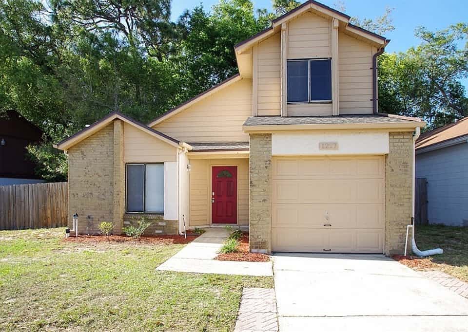 1st image of 1227 Pin Oak Dr