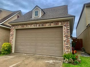 102 Treasure Cv, Lafayette, LA 70508