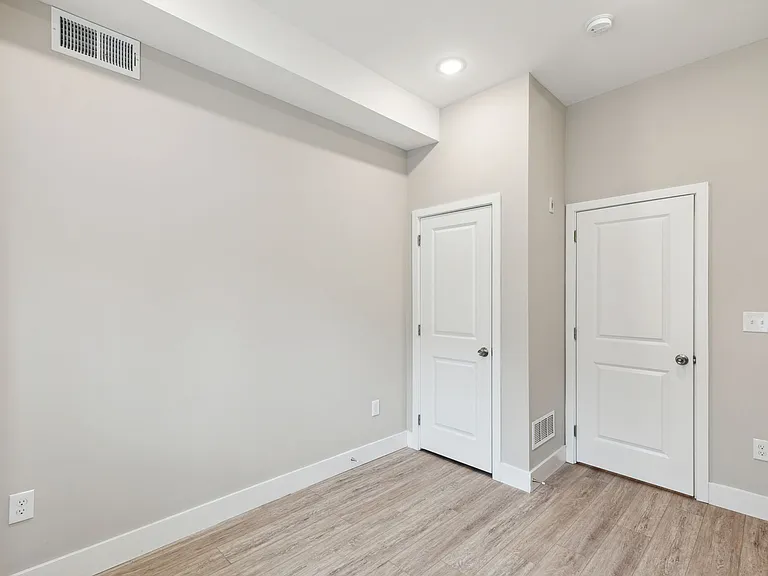 1333 Snyder Ave #1 — Photo 10